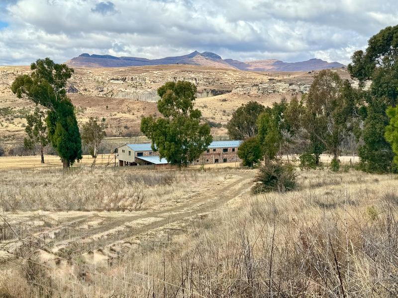 9 Bedroom Property for Sale in Clarens Free State